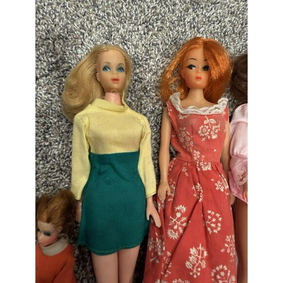 Vintage Barbie Clone MOD Mini Dress Lot Of Dolls - Picture 4 of 10